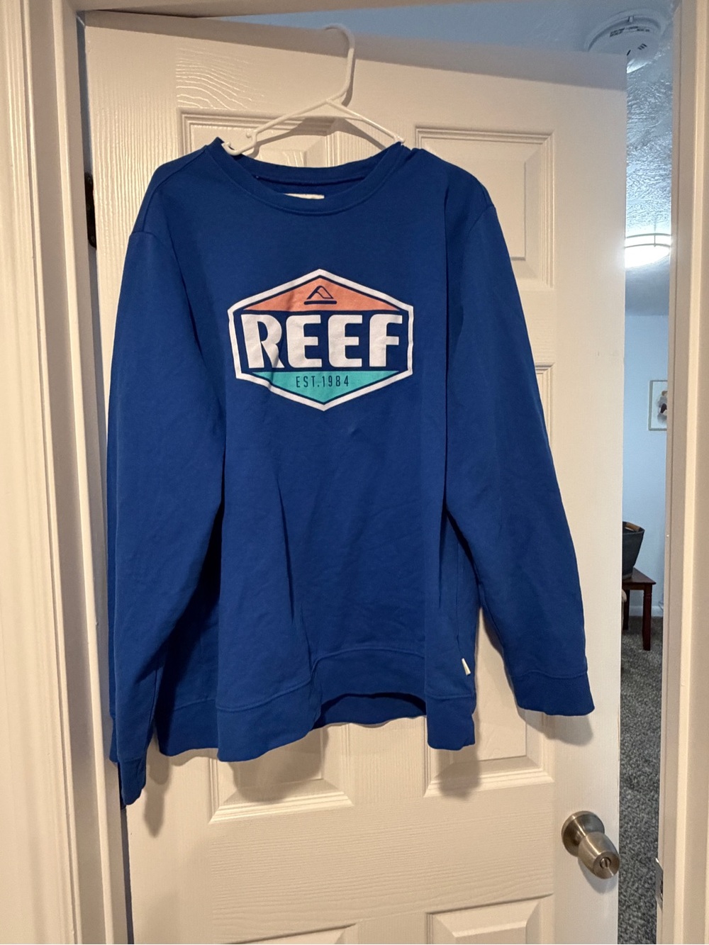 Reef Men’s Royal Blue Logo Crewneck Sweater